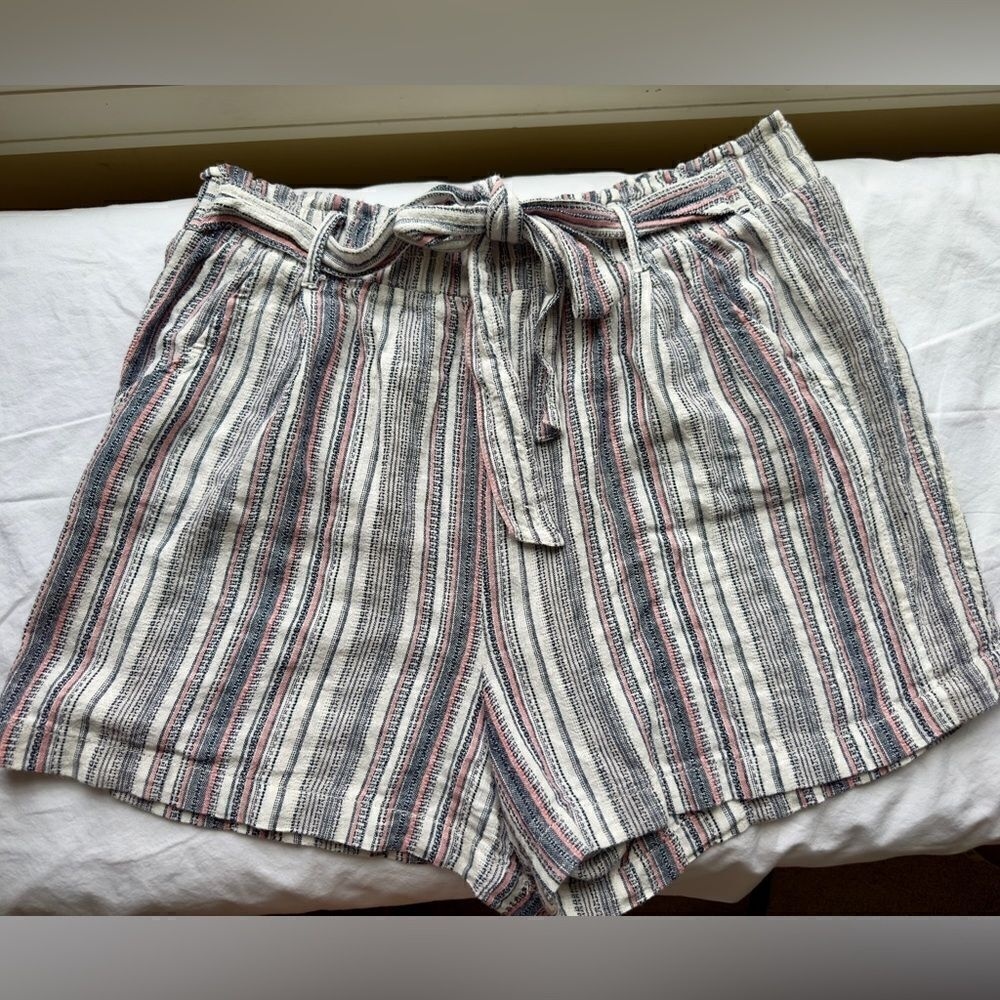 Knox Rose Mid Rise Tie Front Paper‎ Bag Linen Blend Stripe Shorts Size XL NWOT